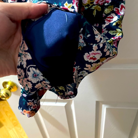 Size 14 Girls’ Paper Doll Floral Romper - Picture 3 of 5